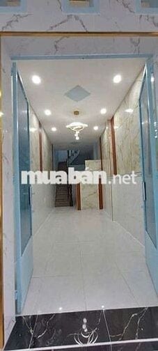 Bán nhà đường Quốc Lộ 50 DT.2m5×9m5 } 1 Lầu 1 Lững 3 Phòng 1 toilet.