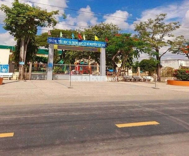 Hàng Vip, 1000m2 đất thổ View kênh Chợ Bình Lãng, 2.5 tỷ