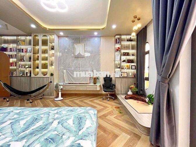 NHÀ ĐẸP NGAY CÔNG VIÊN 7 KỲ QUAN FULL NỘI THẤT