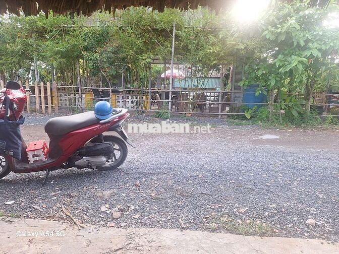 Nhà lá Wiew đẹp DTSD:72M² khu vực tập trung buôn bán , dân cư đông đúc