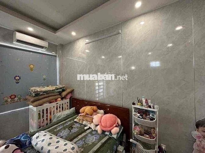 🏦 Nhà mới đẹp NC nup hẻm 1/ Nguyễn Tư Giản P12