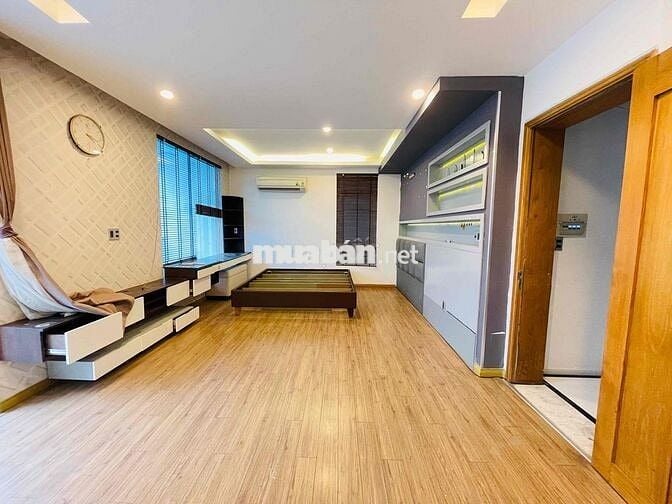 SIÊU PHẨM VILLA HIỆN ĐẠI NGAY NGÃ TƯ BẢY HIỀN (1 HẦM, 5 TẦNG, CÓ TM )