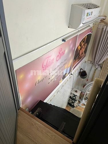 Sang spa nhỏ gần ngã 4 Hàng Xanh, Xô Viết Nghệ Tĩnh, Bình Thạnh