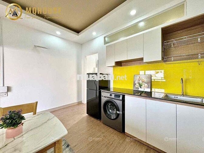 1PN cửa sổ trời, full nội thất, máy giặt riêng ngay Luỹ Bán Bích