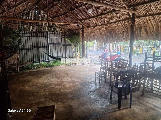 Nhà lá Wiew đẹp DTSD:72M² khu vực tập trung buôn bán , dân cư đông đúc