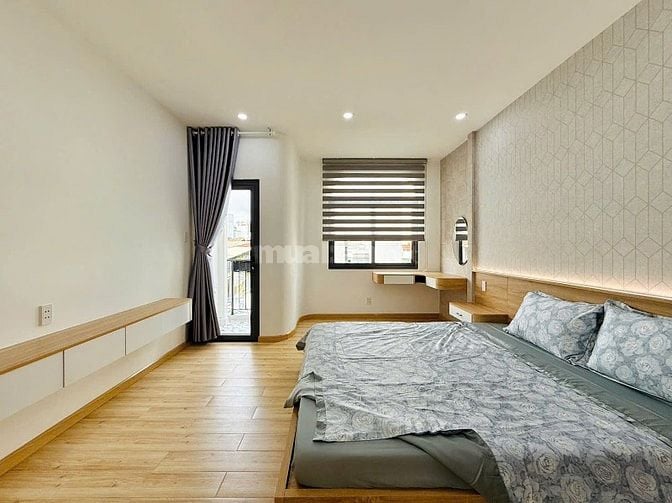 SANG TÊN NGAY, ĐƯỜNG LÝ THÁI TỔ, Giá 6Tỷ790 - 40m2, SH chính chủ.