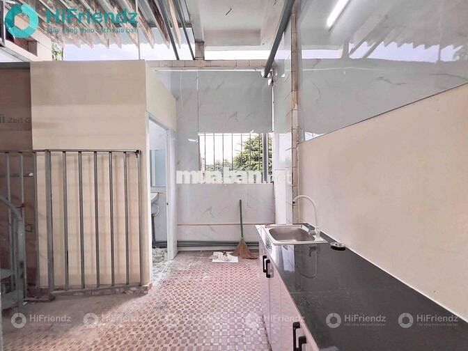 CHDV 1PN tách bếp ban công Full nội thất gần Q5-Q10