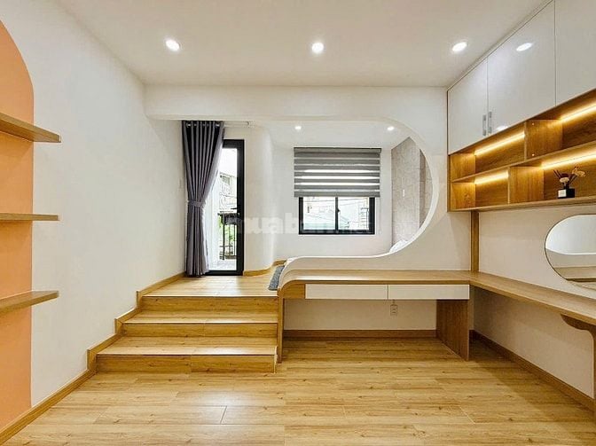 SANG TÊN NGAY, ĐƯỜNG LÝ THÁI TỔ, Giá 6Tỷ790 - 40m2, SH chính chủ.