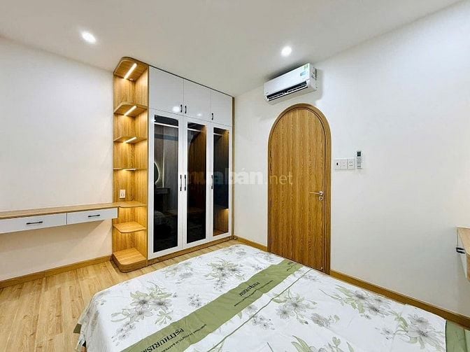 SANG TÊN NGAY, ĐƯỜNG LÝ THÁI TỔ, Giá 6Tỷ790 - 40m2, SH chính chủ.