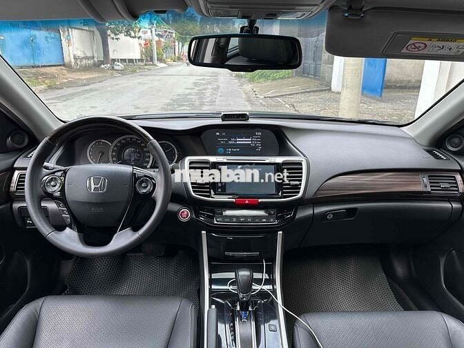 Honda Accord 2018 2.4 AT - 120000 km