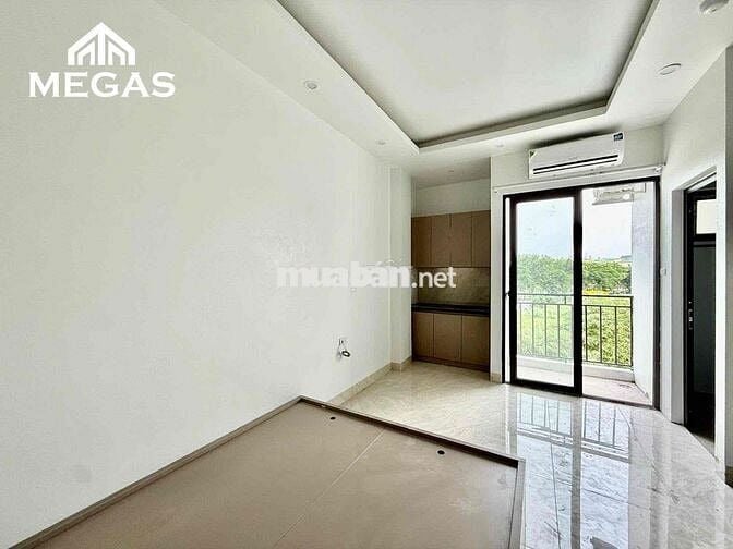 TRỐNG SẴN CĂN HỘ STUDIO BAN CÔNG CỰC THOÁNG NGAY TÂY HỒ