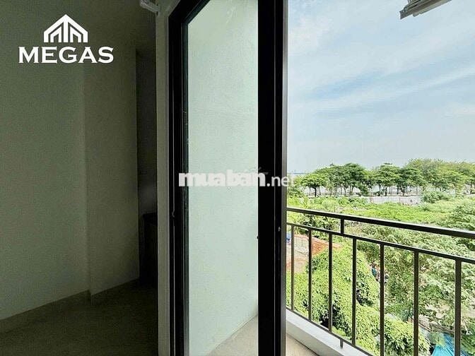 TRỐNG SẴN CĂN HỘ STUDIO BAN CÔNG CỰC THOÁNG NGAY TÂY HỒ