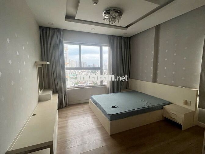 Sai gon Royal - 2PN- Full nội thất - River side - 30 tr/ tháng