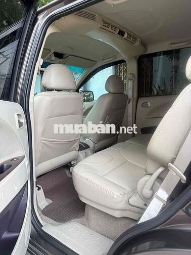 Mitsubishi Zinger 2012 8 chổ