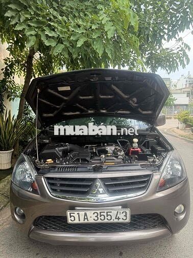 Mitsubishi Zinger 2012 8 chổ