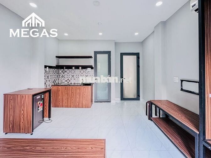 Studio full nội thất,ban công,diện tích 25m2,ngay trung tâm Trường Thọ