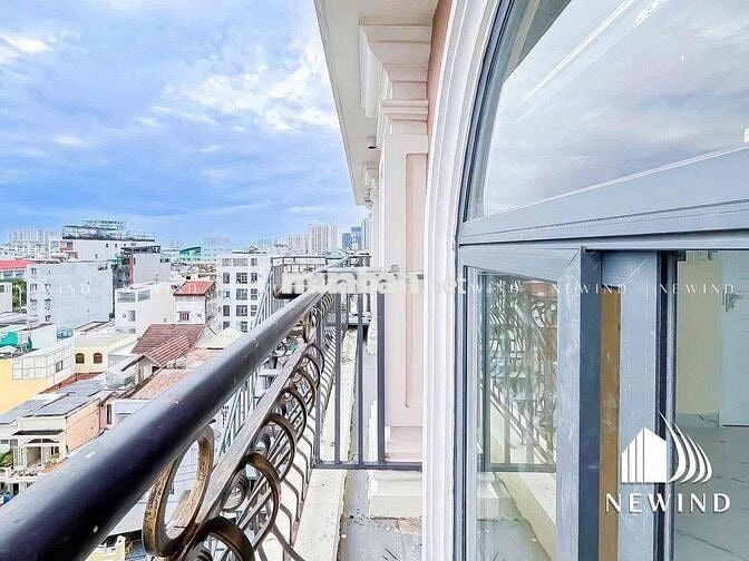 DUPLEX BAN CÔNG MẶT TIỀN ĐƯỜNG GẦN UFM NÈ 2k7 ƠI