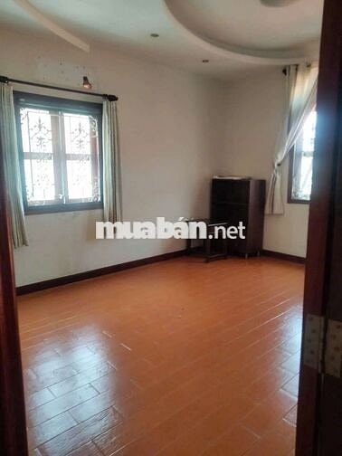 Cho thuê biệt thự view sông, kdc Tân Quy Đông, quận 7