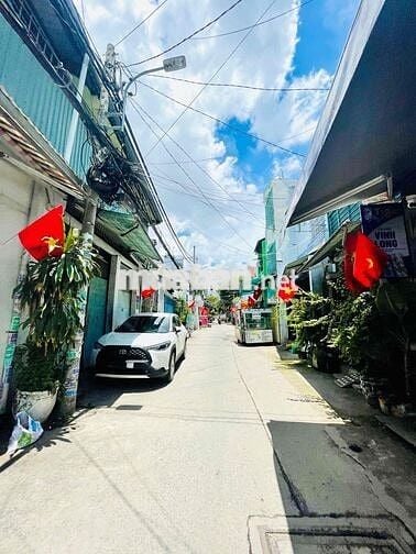 BÁN NHÀ QUẬN 6 - P11 - NGUYỄN VĂN LUÔNG - HXH - 4 TẦNG - 4PN - SHR 9C