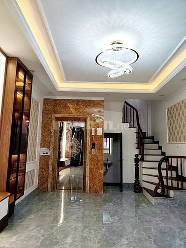 Bán nhà phố Tây Sơn ô tô đỗ, thang máy, DT 42m2, 6t, mt 4m, ở ngay.