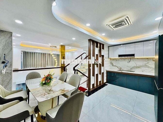 Cô My cần bán gấp nhà đường Tản Đà, Quận 5. Giá 5Tỷ 380Triệu/ DT 5x9m.
