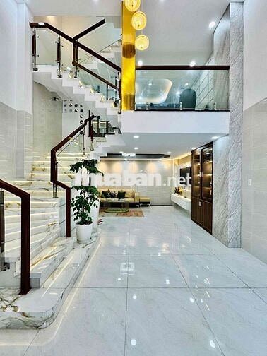 Cô My cần bán gấp nhà đường Tản Đà, Quận 5. Giá 5Tỷ 380Triệu/ DT 5x9m.