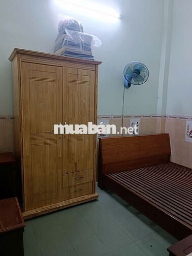Cho thuê nhà ở 86 m2 ba phòng ngủ, gần siêu thị GO