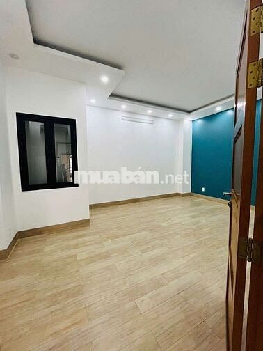 CHO THUÊ NHÀ TRỆT 4 LẦU 8PN SẴN NỘI THẤT TRỤC CHÍNH NAM LONG GIÁ 30TR