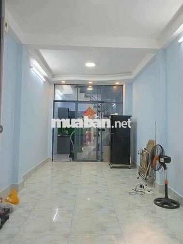 Q3 Cho thuê Nhà nguyên căn tiện nghi xe hơi tận cửa