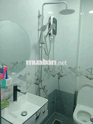 Q3 Cho thuê Nhà nguyên căn tiện nghi xe hơi tận cửa