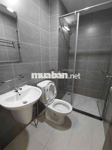 Cho thuê Green river 2pn 2wc full nội thất, ở liền được, gần Q5