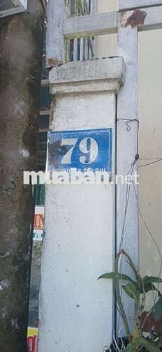 Nhà mặt tiền sau đại học FPT số 79