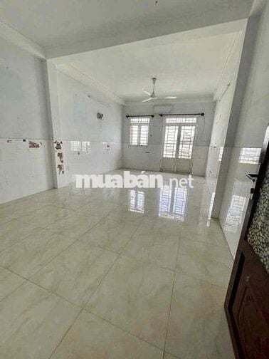 BÁN NHÀ 3 TẦNG MT ĐƯỜNG 48 HBC , ĐƯỜNG THÔNG KINH DOANH SẦM UẤT.