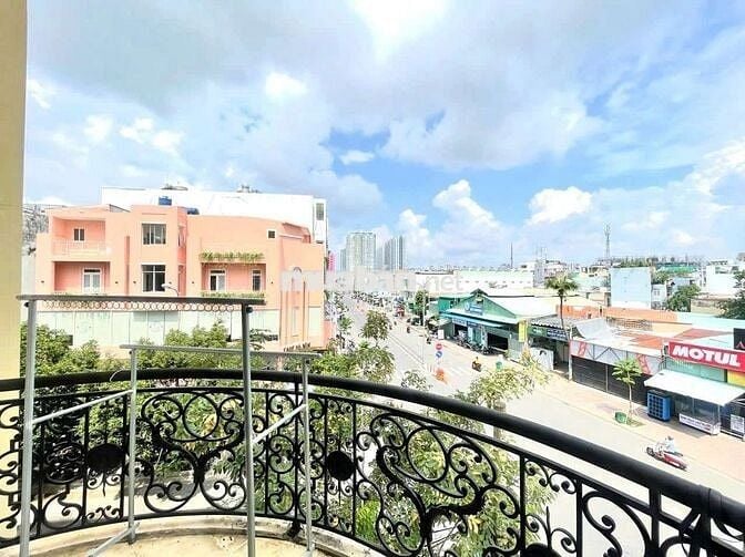 Phòng thoáng - ban công - Mới khai trương gần ĐH Y Dược Quận 5