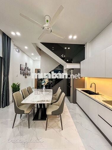 NHÀ MỚI ĐẸP CÒN KIÊN CỐ GIÁ RẺ 1TY450/120M2 NỘI THẤT ĐẦY ĐỦ SHR