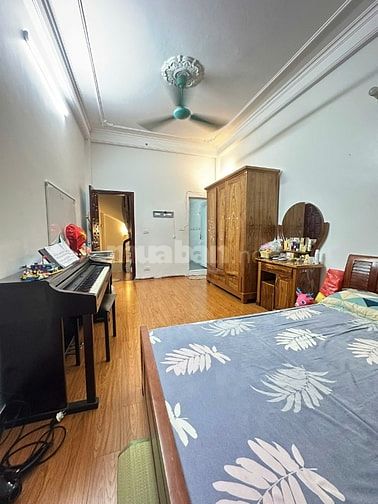 CHỈ 💥 7,886 tỷ 31m2 👉 5 TẦNG - LÊ TRỌNG TẤN - HOÀNG MAI