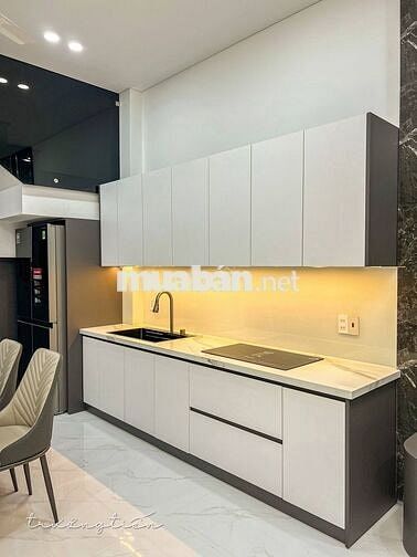 NHÀ MỚI ĐẸP CÒN KIÊN CỐ GIÁ RẺ 1TY450/120M2 NỘI THẤT ĐẦY ĐỦ SHR