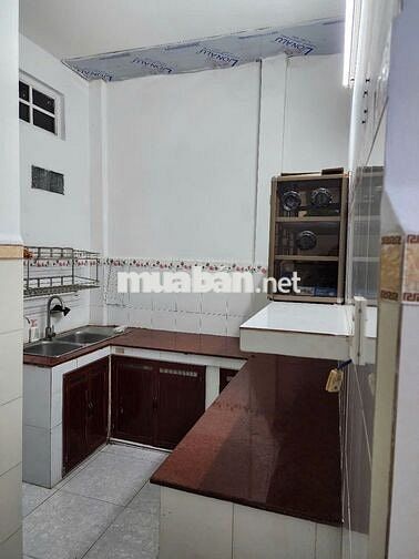 Nhà 2 lầu 3 phòng, đường số 5E Q.Bình Tân(giáp Q.Tân Phú)