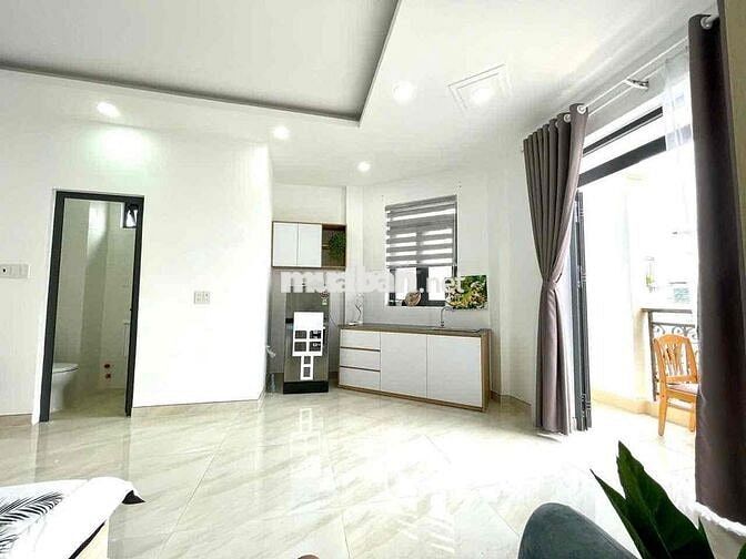 🏡 Căn Hộ Studio Full Nội Thất - Ban Công Thoáng - Gần Ngã Tư Phú Nhuận