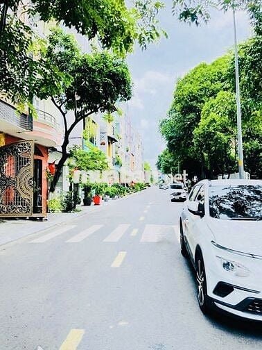 NHÀ NỞ HẬU 7.6M - 4 TẦNG - GẦN CÔNG VIÊN KHÁNH HỘI - PHƯỜNG 3 - QUẬN 4
