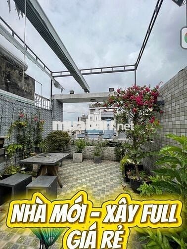 Nhà đẹp xây full diện tích - 4 tầng - 4,2x12m - xe hơi vô nhà