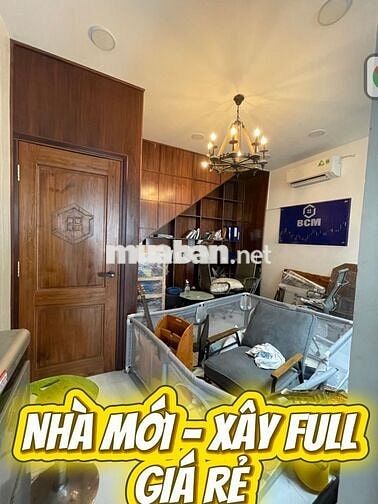 Nhà đẹp xây full diện tích - 4 tầng - 4,2x12m - xe hơi vô nhà