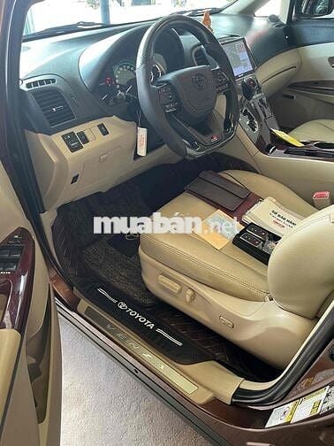 Toyota Venza 2010 2.7 bản fun