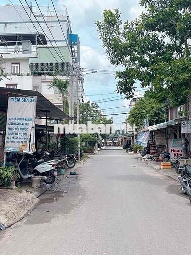 Đất Bình tân đường số 5 kế bên Eon TP đường  Hẻm 8M .dt 4x28 giá 3ty