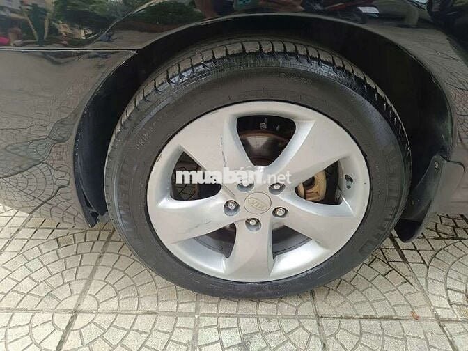 Kia Carens 2009 SX 2.0 AT - 15000 km
