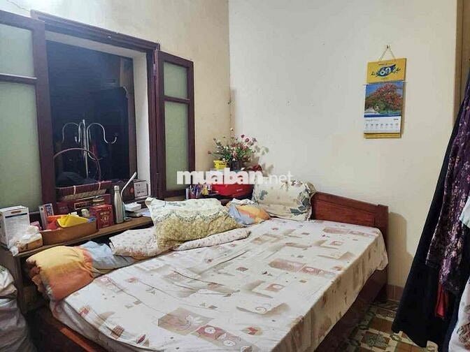 BÁN ĐẤT TẶNG NHÀ 2 TẦNG PHỐ THÁI HÀ 80/100M2 MT 6.5M - GIÁ CHỈ 20TỶ