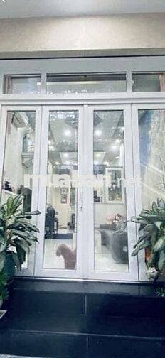 TTQ4 VÀI BƯỚC RA MT TÔN THẤT THUYẾT P4 - 38M2 - NHÀ ĐẸP Ở NGAY.