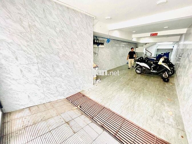 SIÊU PHẨM NHÀ ĐẸP 92C BẠCH MÃ P.15 QUẬN 10 - 4 TẦNG - CÓ THANG MÁY