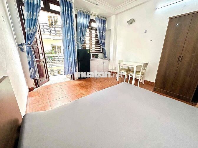 Căn Hộ STUDIO Ban Công - Cửa Sổ Thoáng Ngay Chợ Nguyễn Văn Trỗi Quận 3