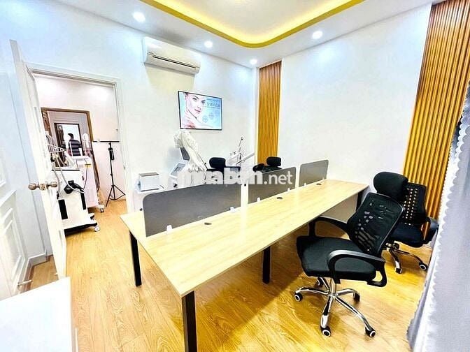 SIÊU PHẨM CHO THUÊ MẶT TIỀN 88A ĐƯỜNG 3/2 Q10 - NỘI THẤT SPA CAO CẤP